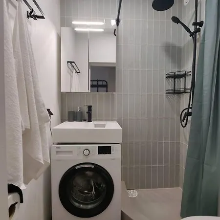 Super Asukohas Modernne Korter! Apartamento Pärnu
